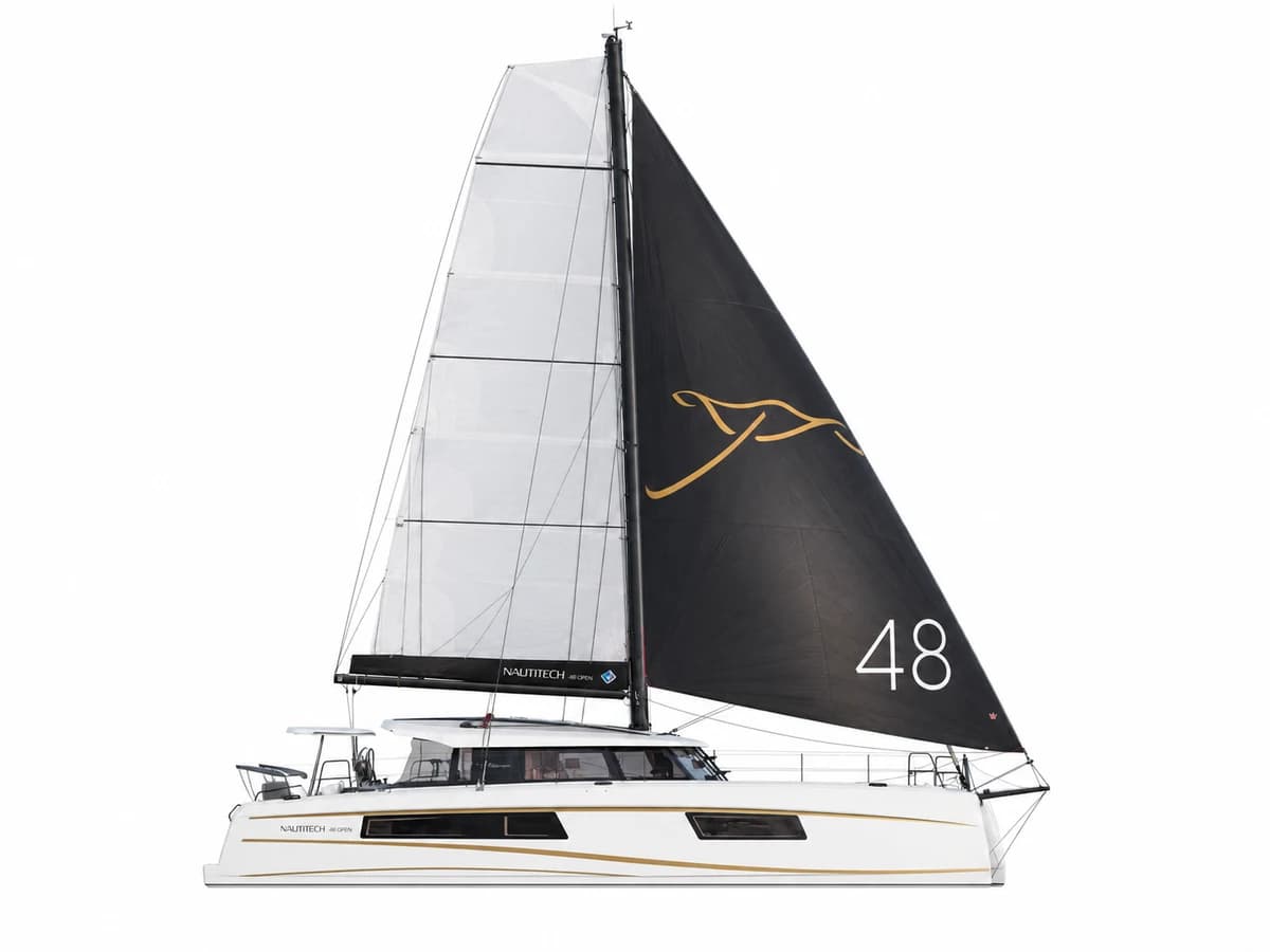 Nautitech 48 Open catamaran profile